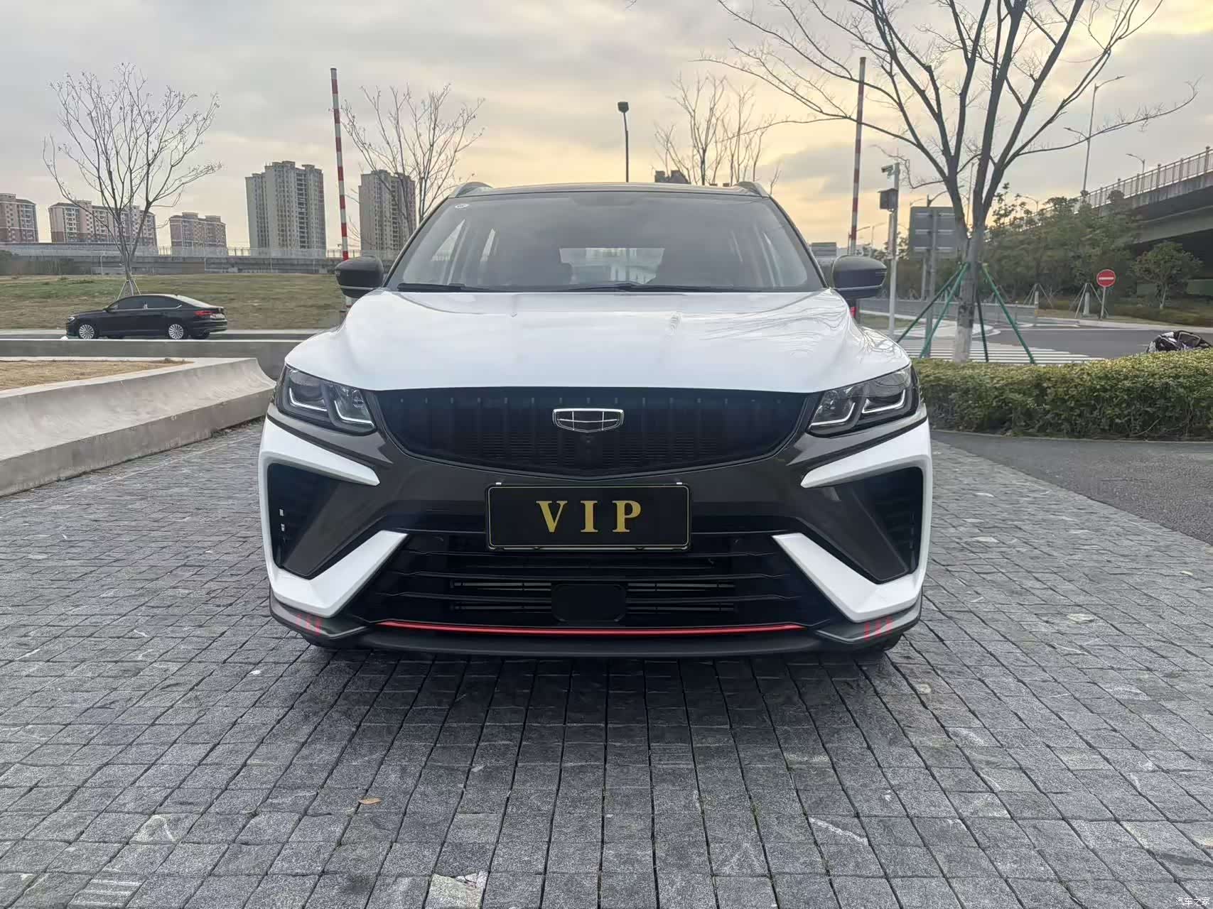 Geely Coolray, 2023 2