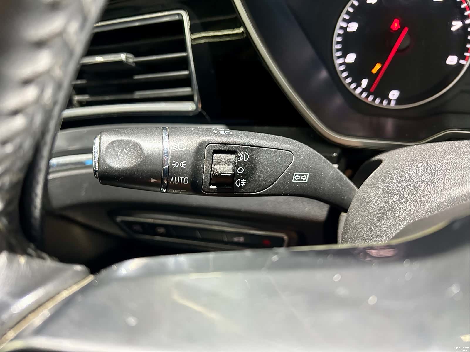 Zotye T700, 2018 15