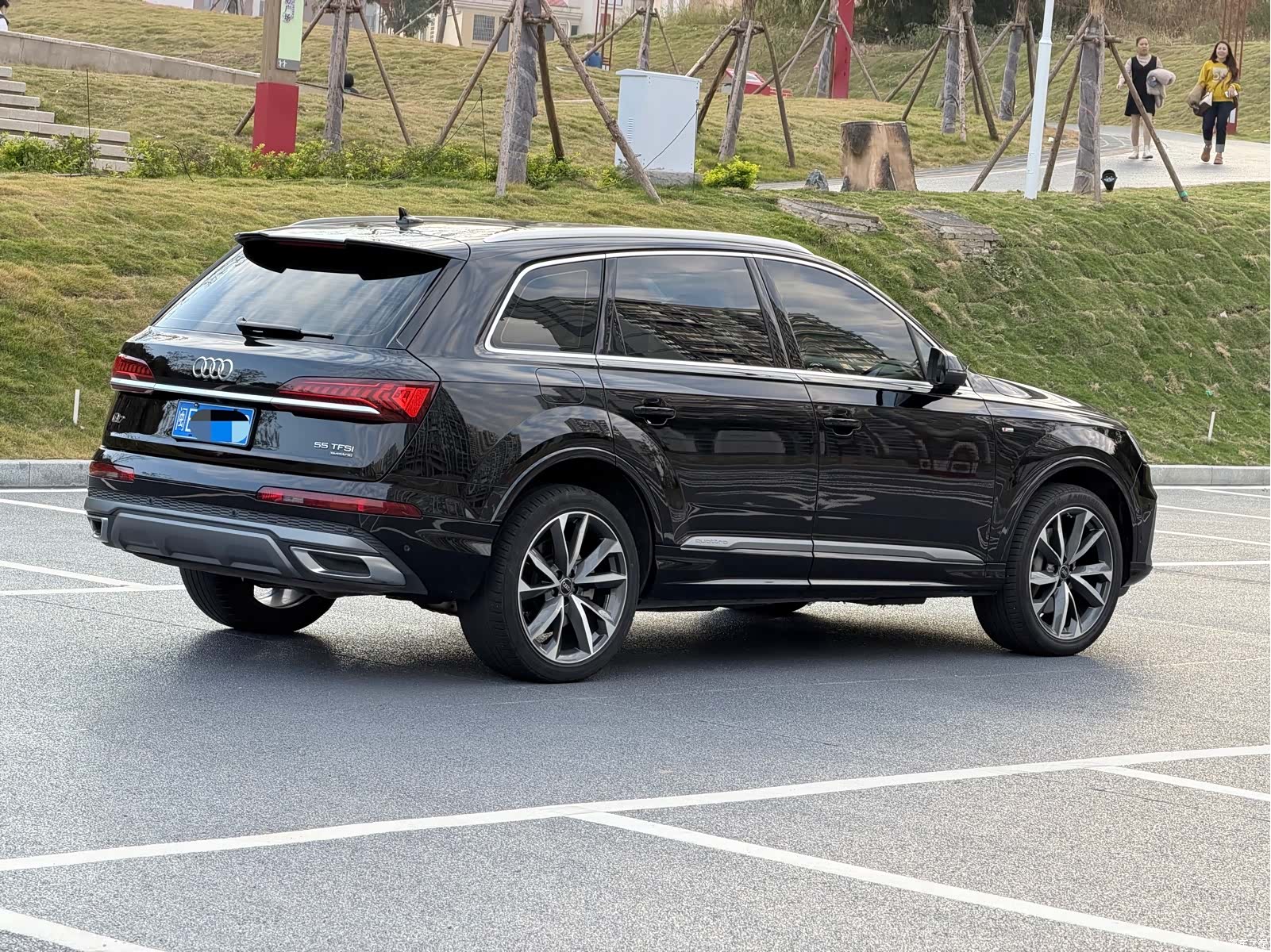 Audi Q7, 2023 4