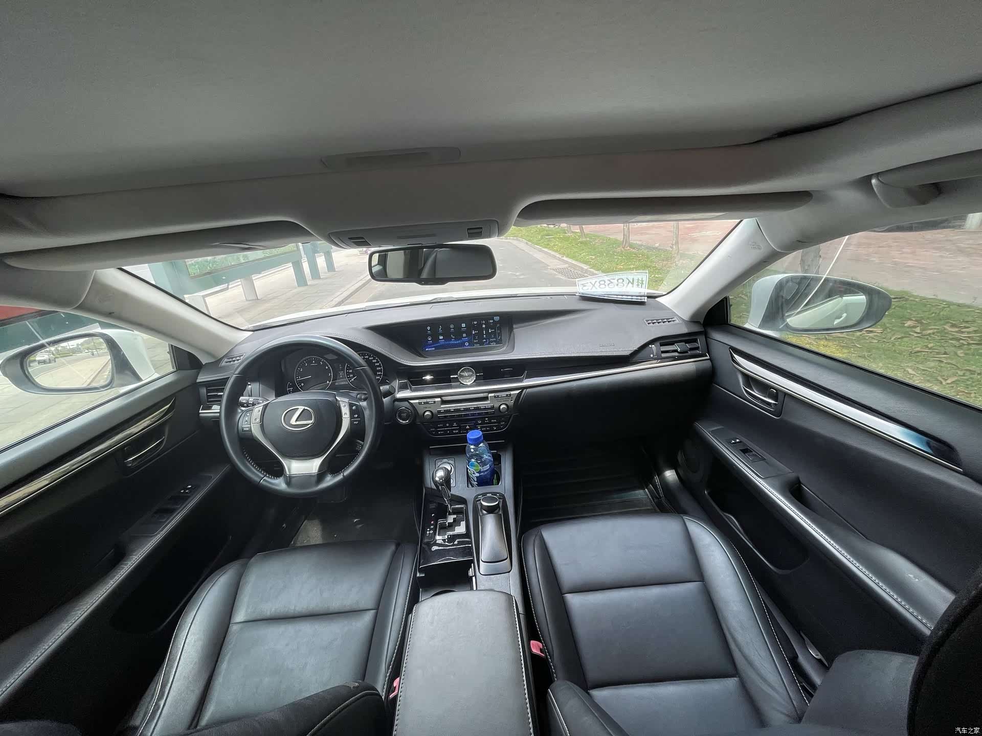 Lexus ES, 2013 10