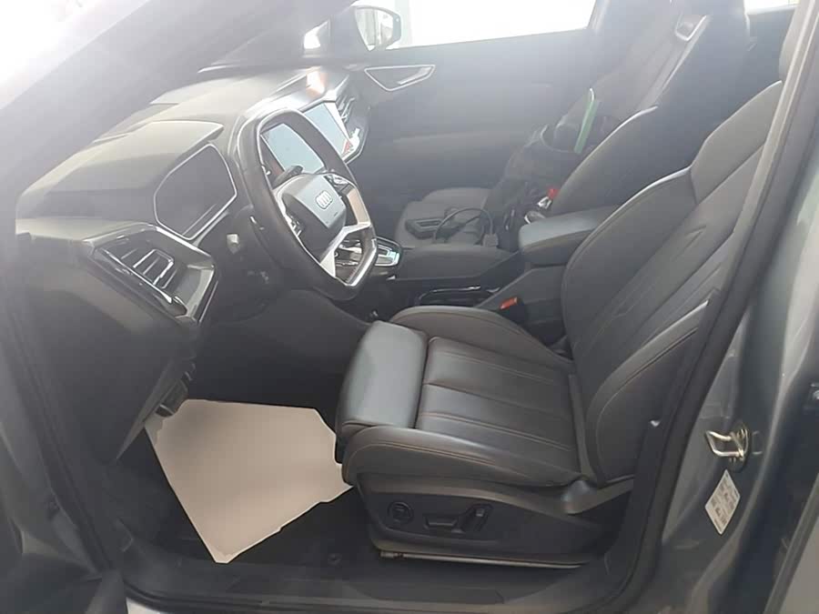 Audi Q4 e-tron 2024, фото 15