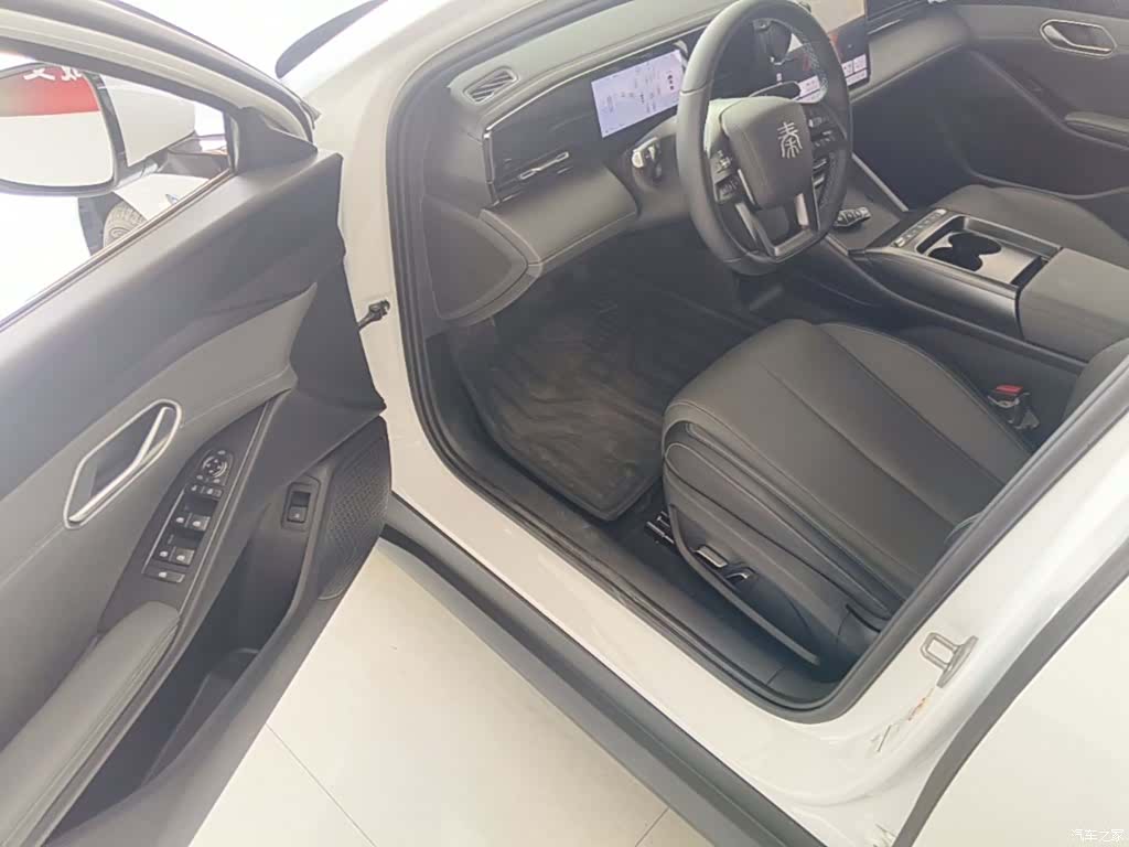 BYD Qin, 2025 16