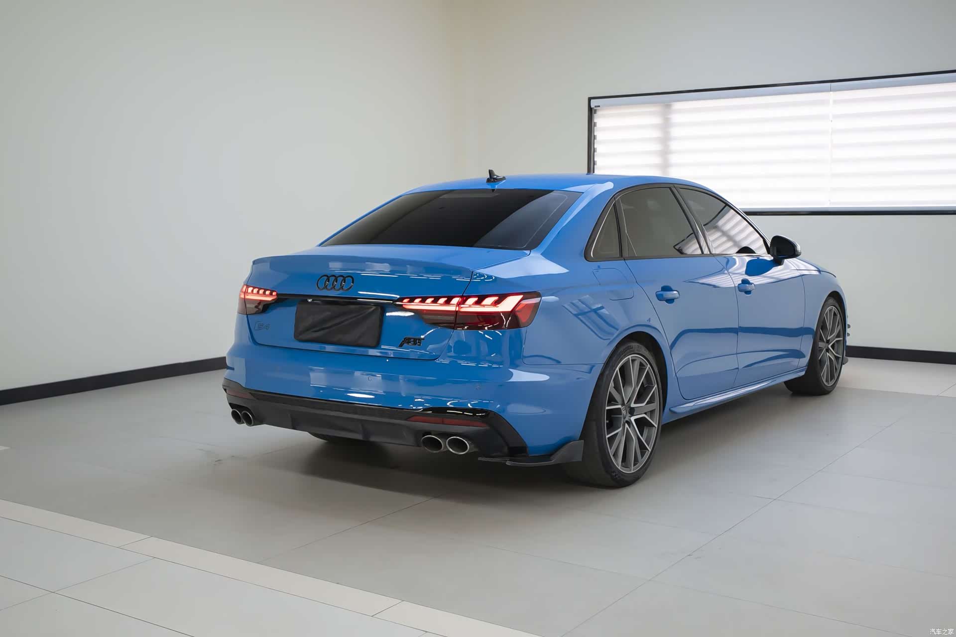 Audi S4, 2022 все фото