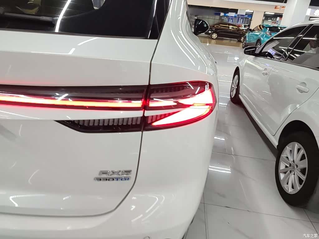 Roewe RX5, 2023 8