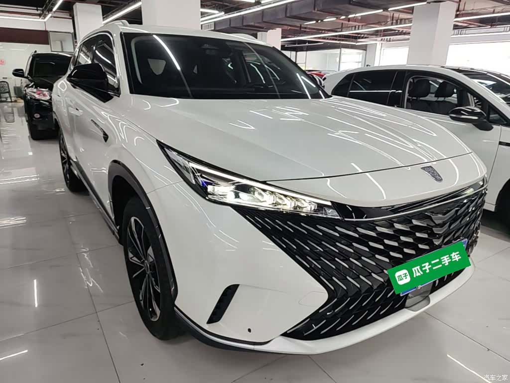 Roewe RX5, 2023 4