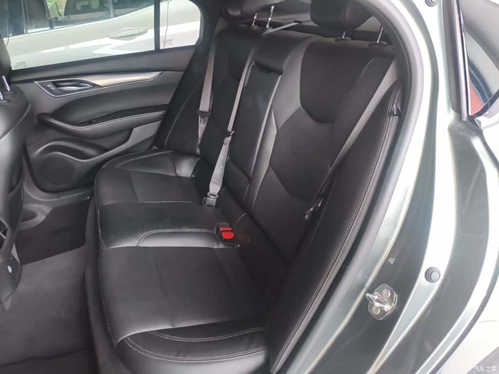 Cadillac CT5, 2023 17