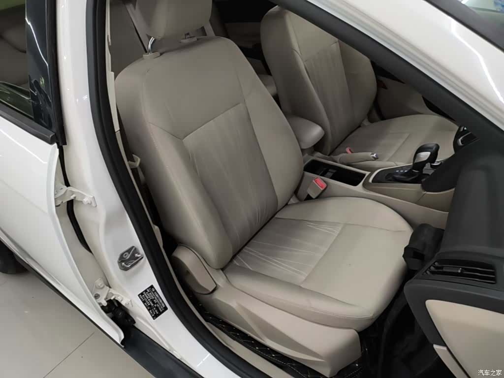 Ford Focus, 2018 25