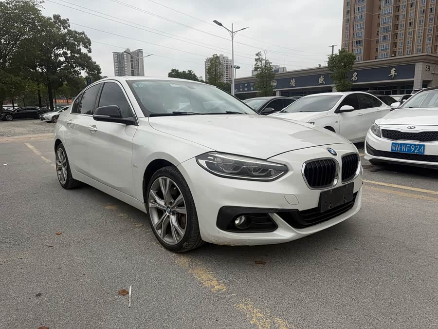 BMW 1 Series 2017, фото 3