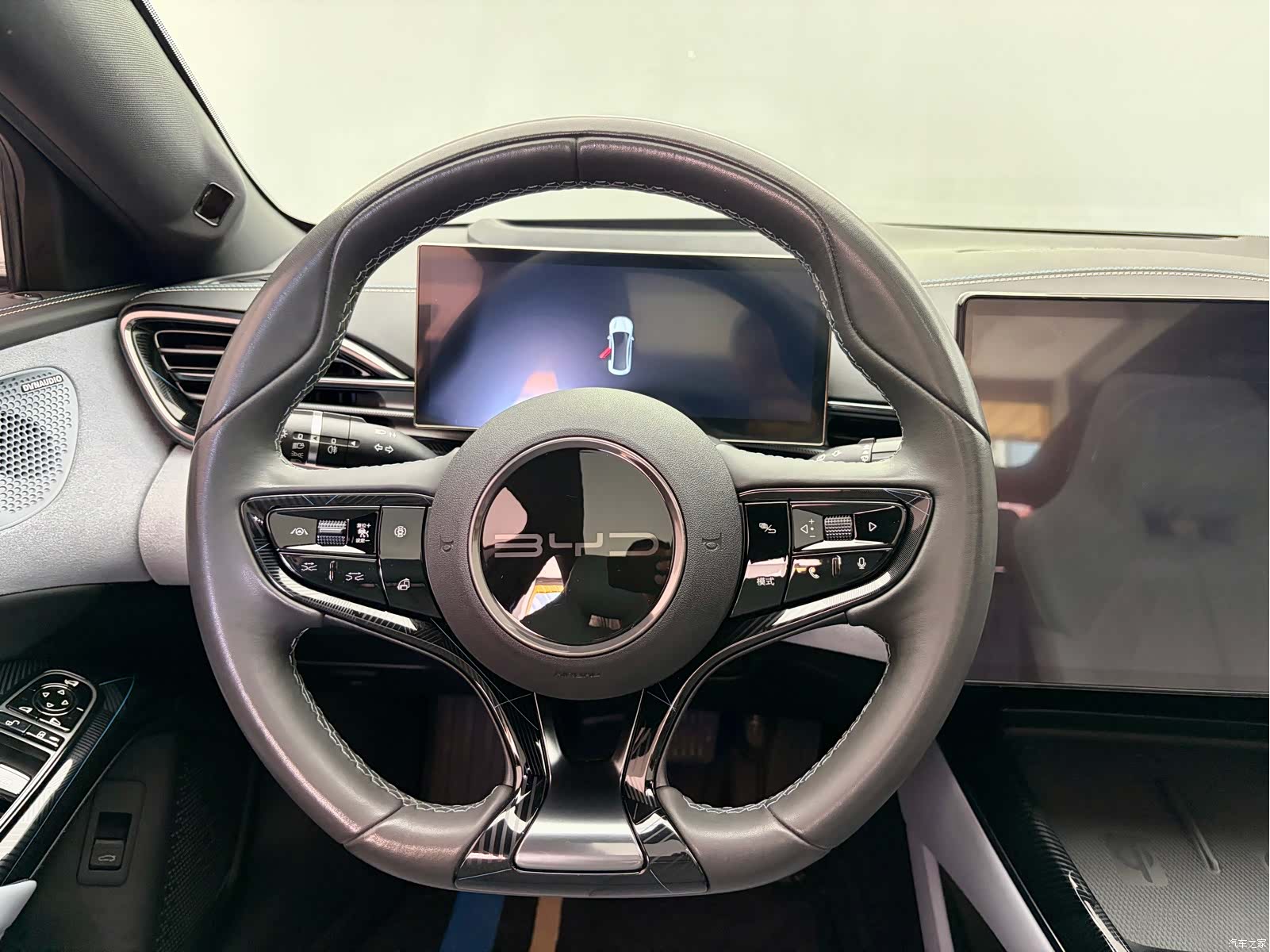 BYD Seal, 2023 10
