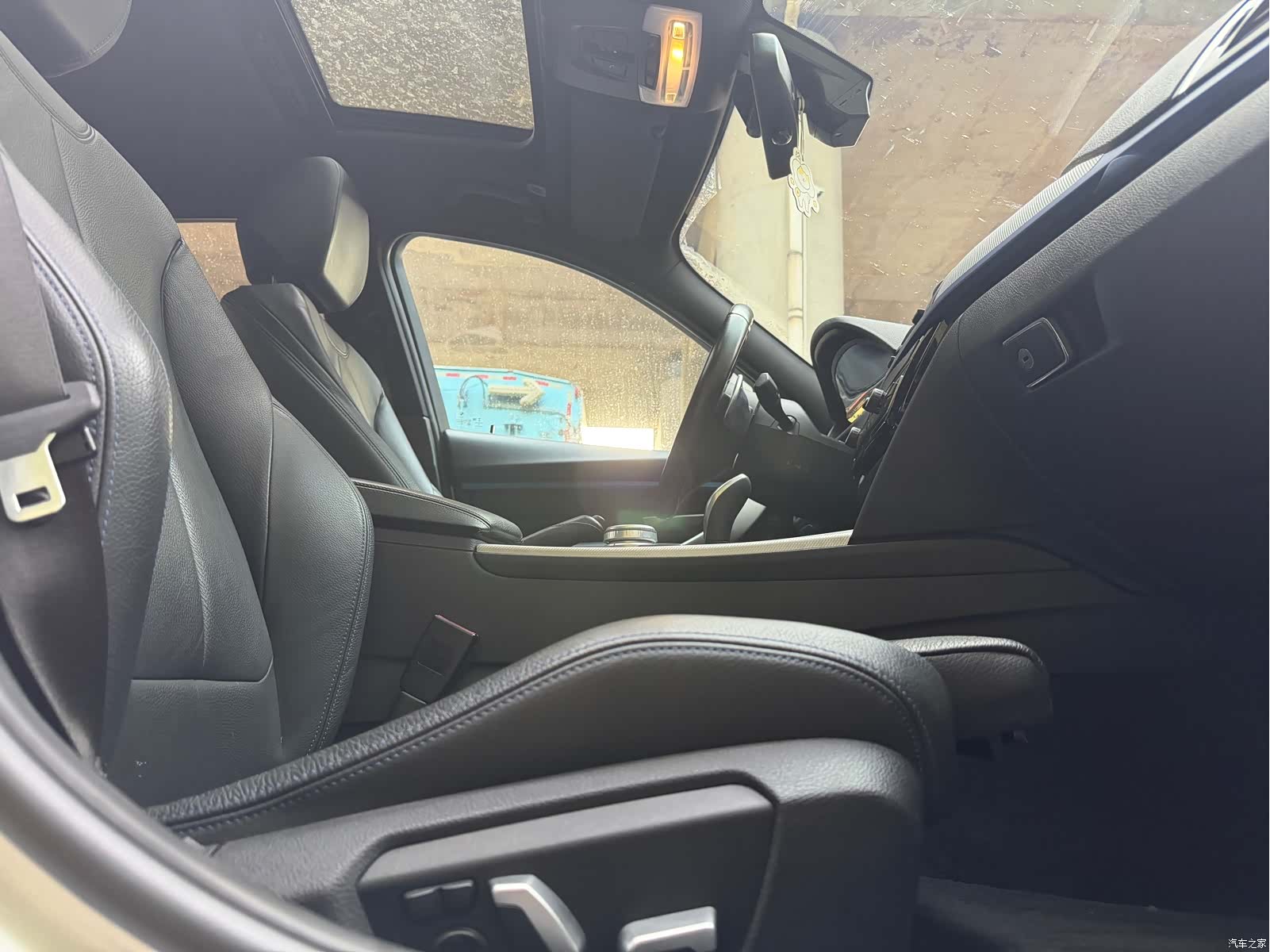 BMW 3 Series, 2019 11