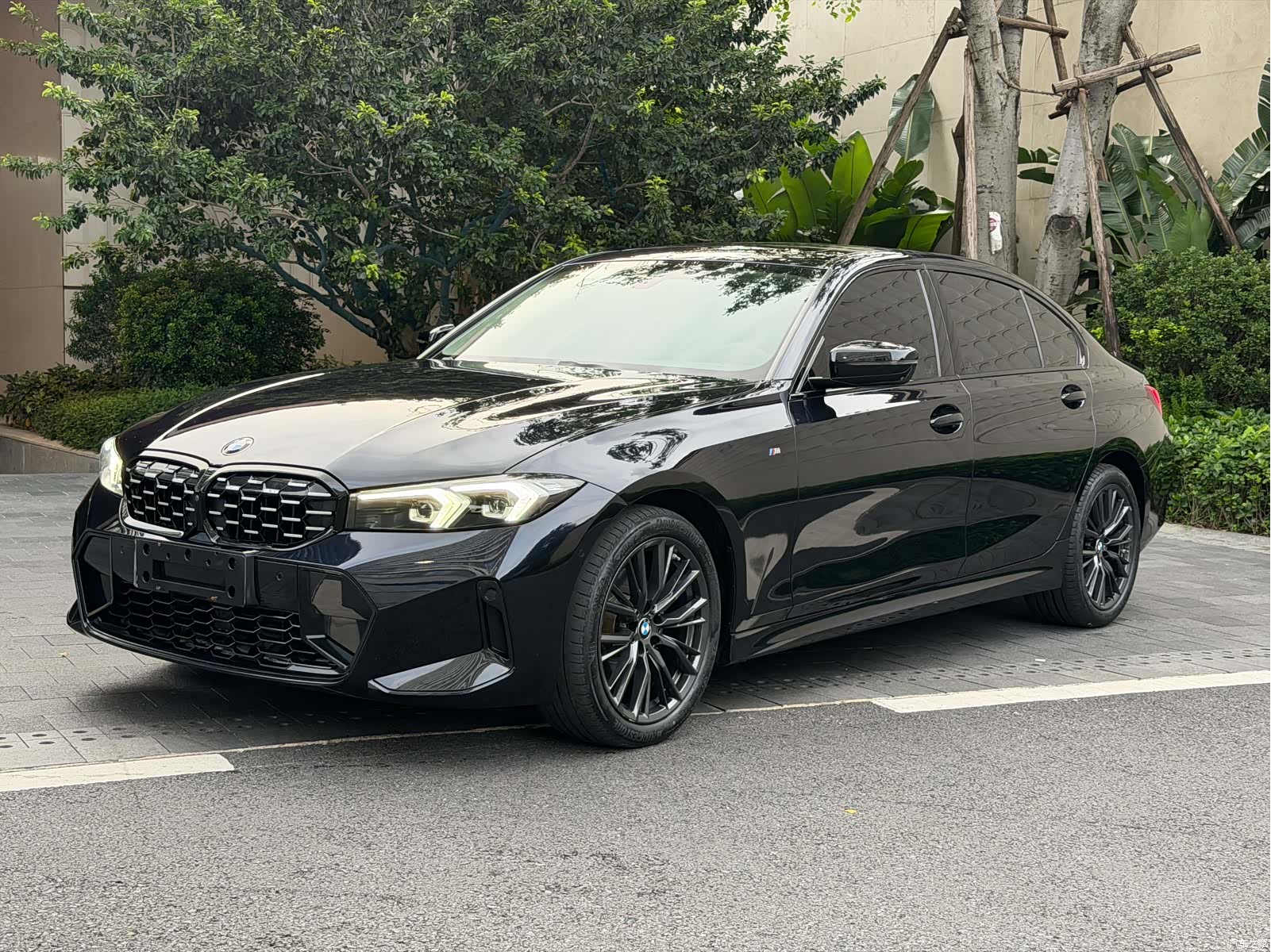 BMW 3 Series, 2023 1