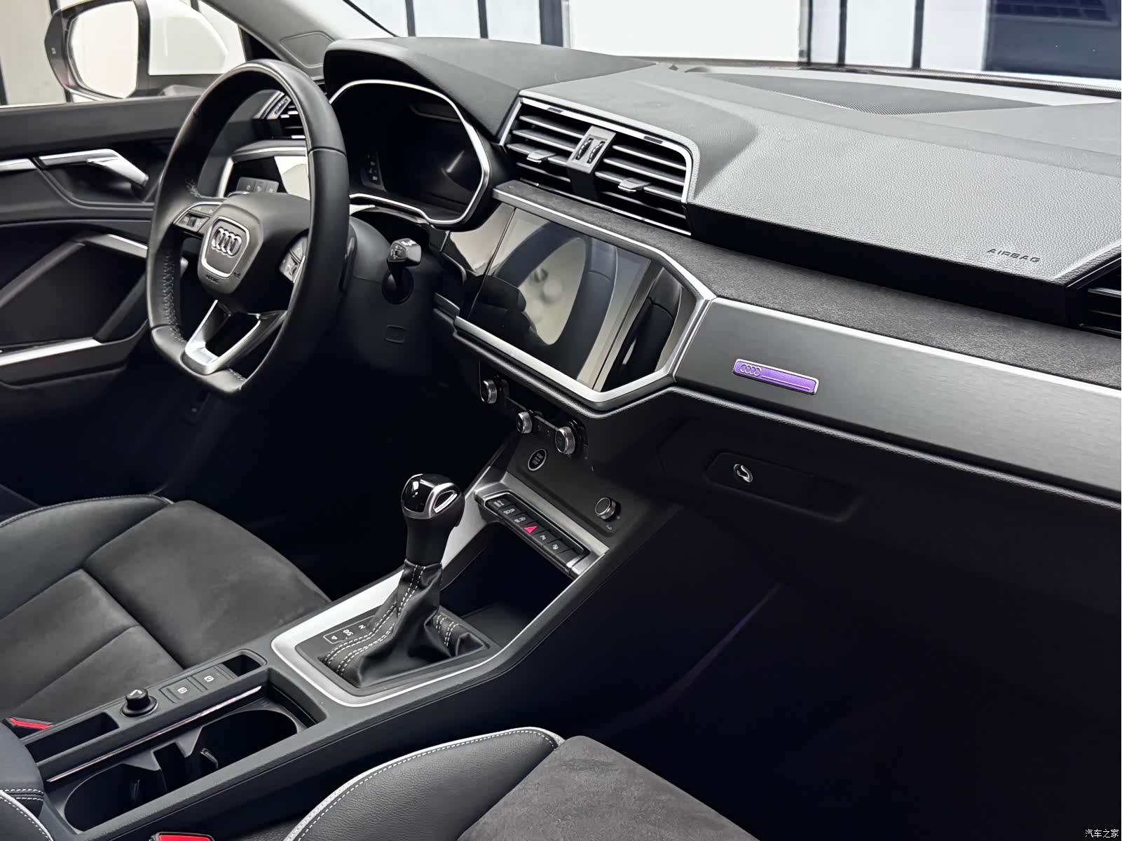 Audi Q3, 2022 14