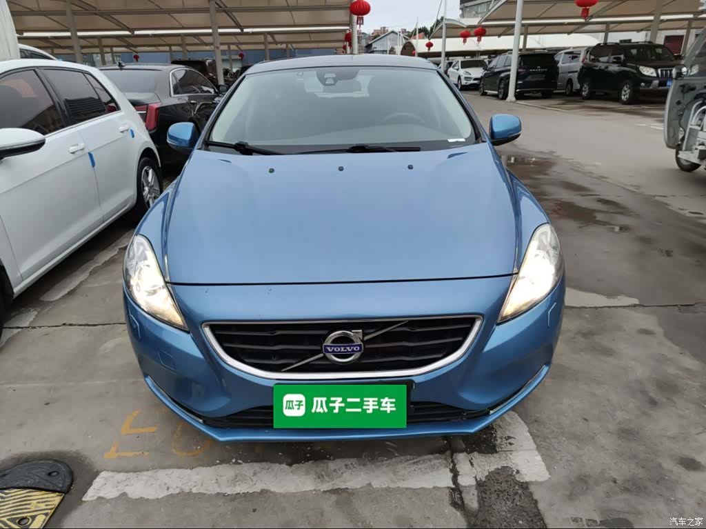 Volvo V40, 2016 3
