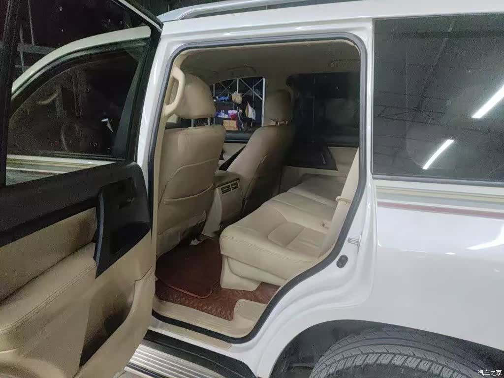 Toyota Prado, 2020 7