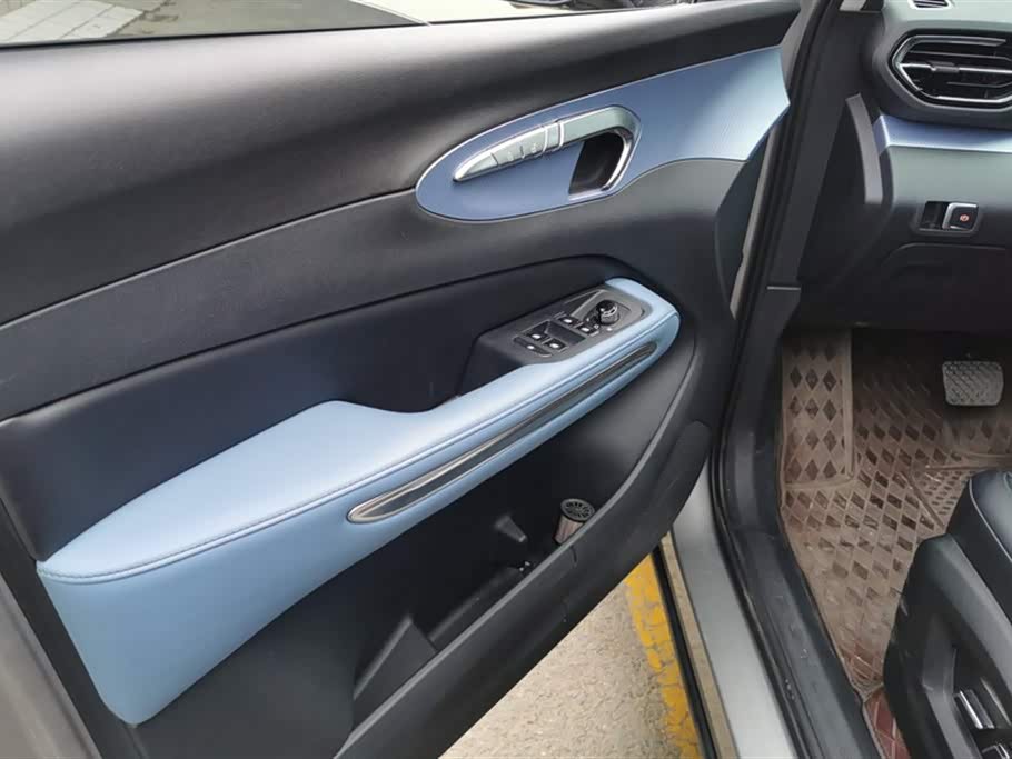 Besturn T90 Besturn T90