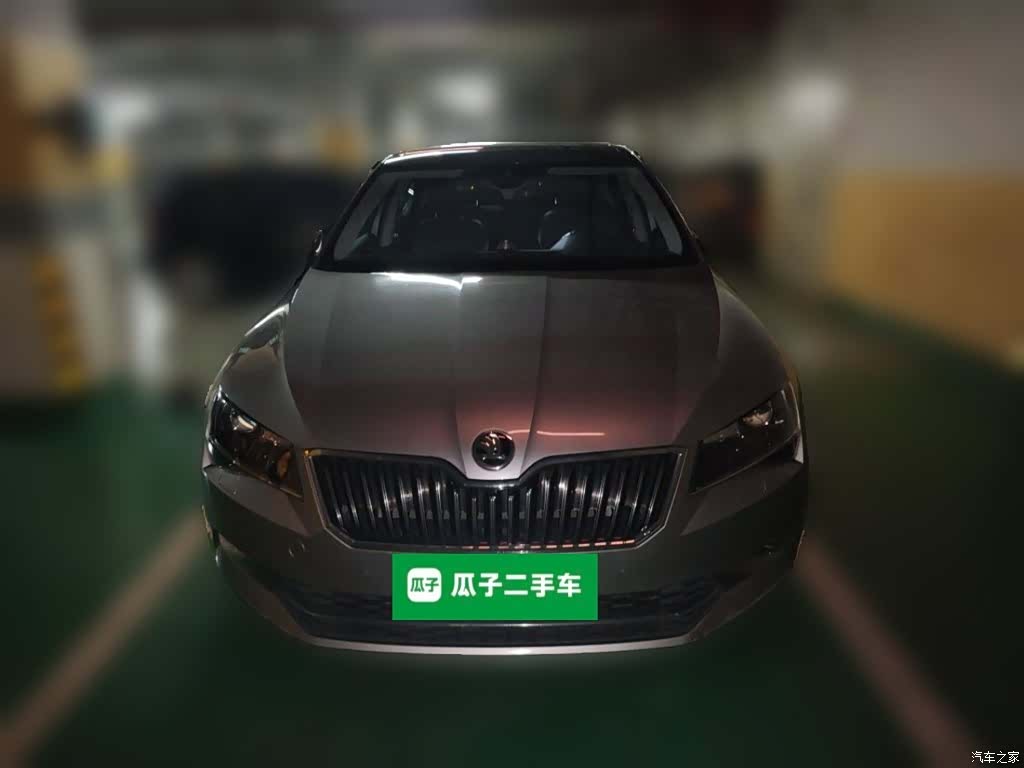 Skoda Superb, 2016 3