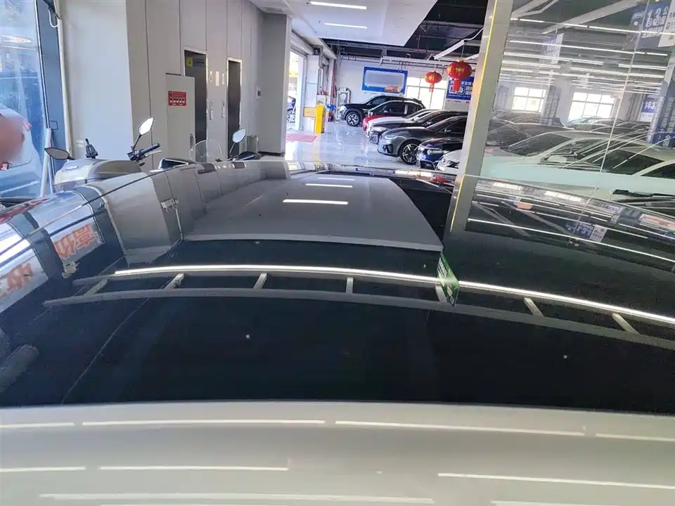 NIO L60 NIO L60