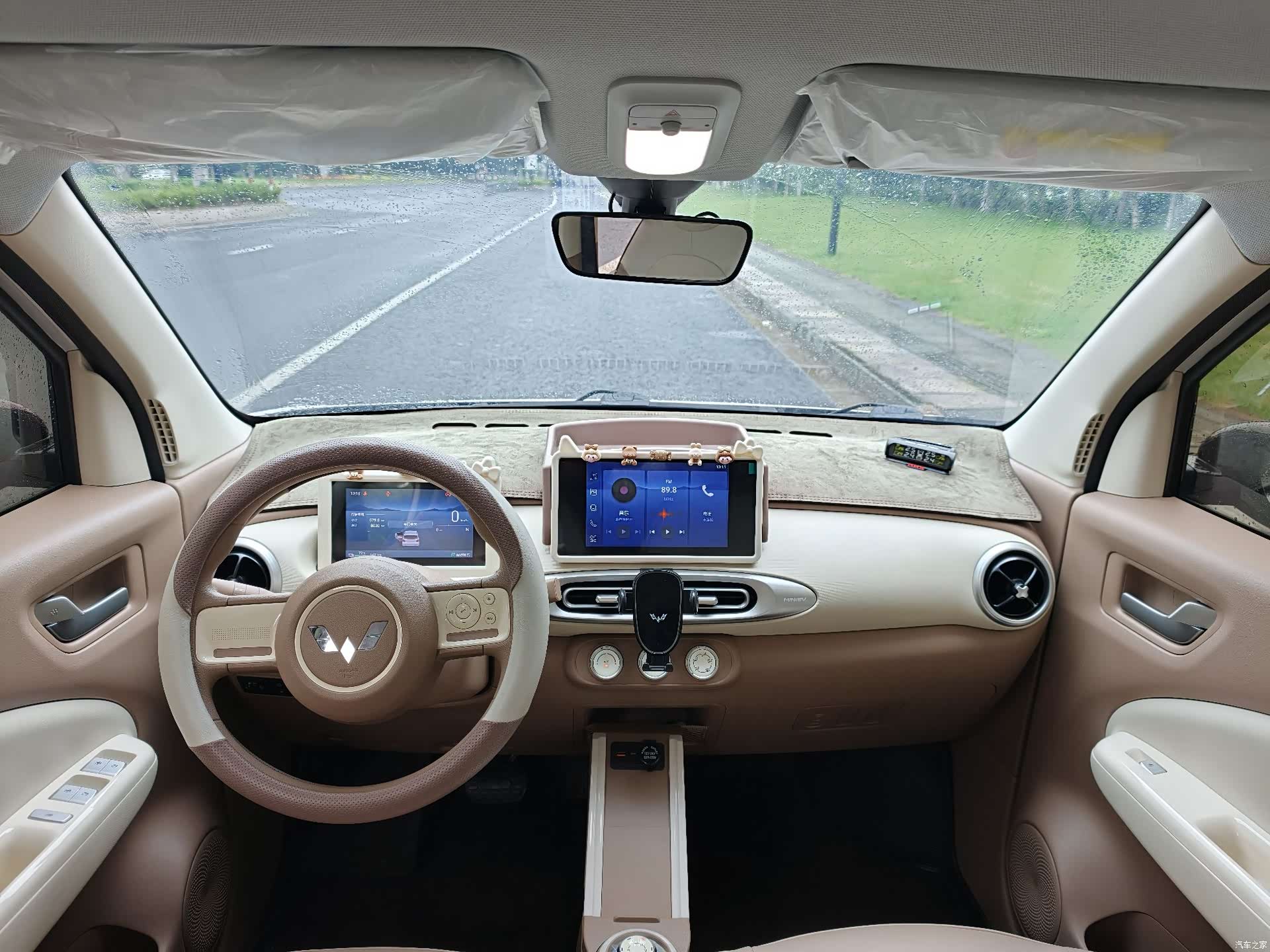 Wuling MINIEV, 2025 8