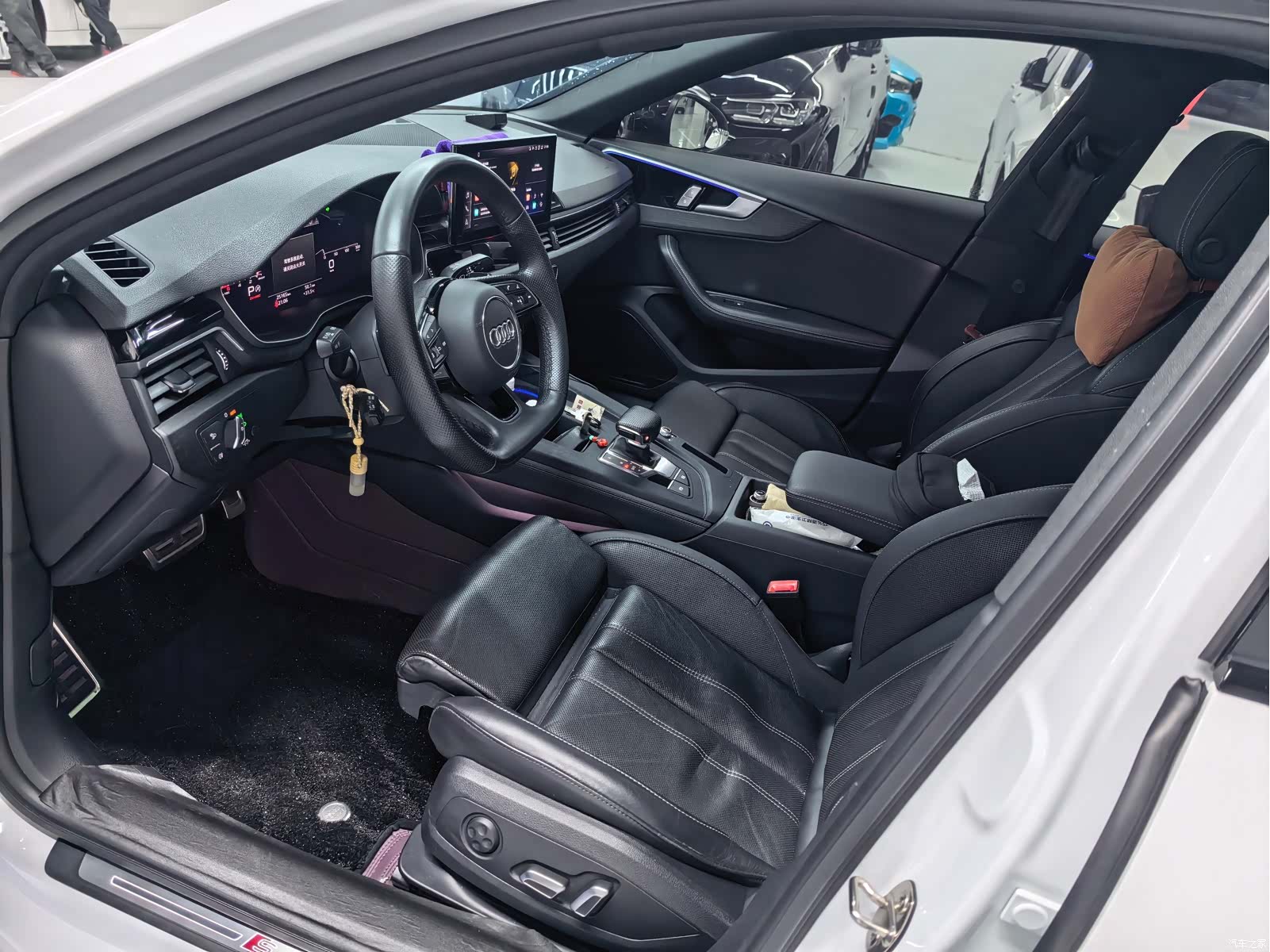 Audi A4L, 2024 4