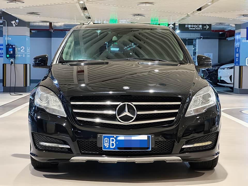 Mercedes-Benz R-class