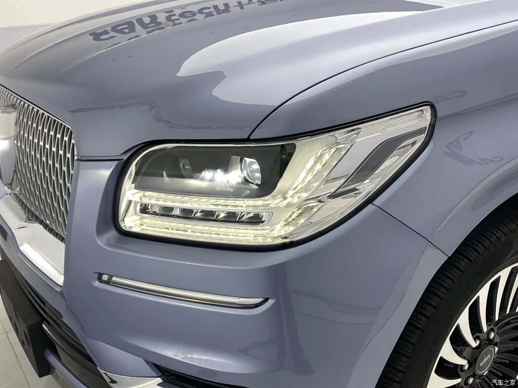 Lincoln Navigator, 2021 9