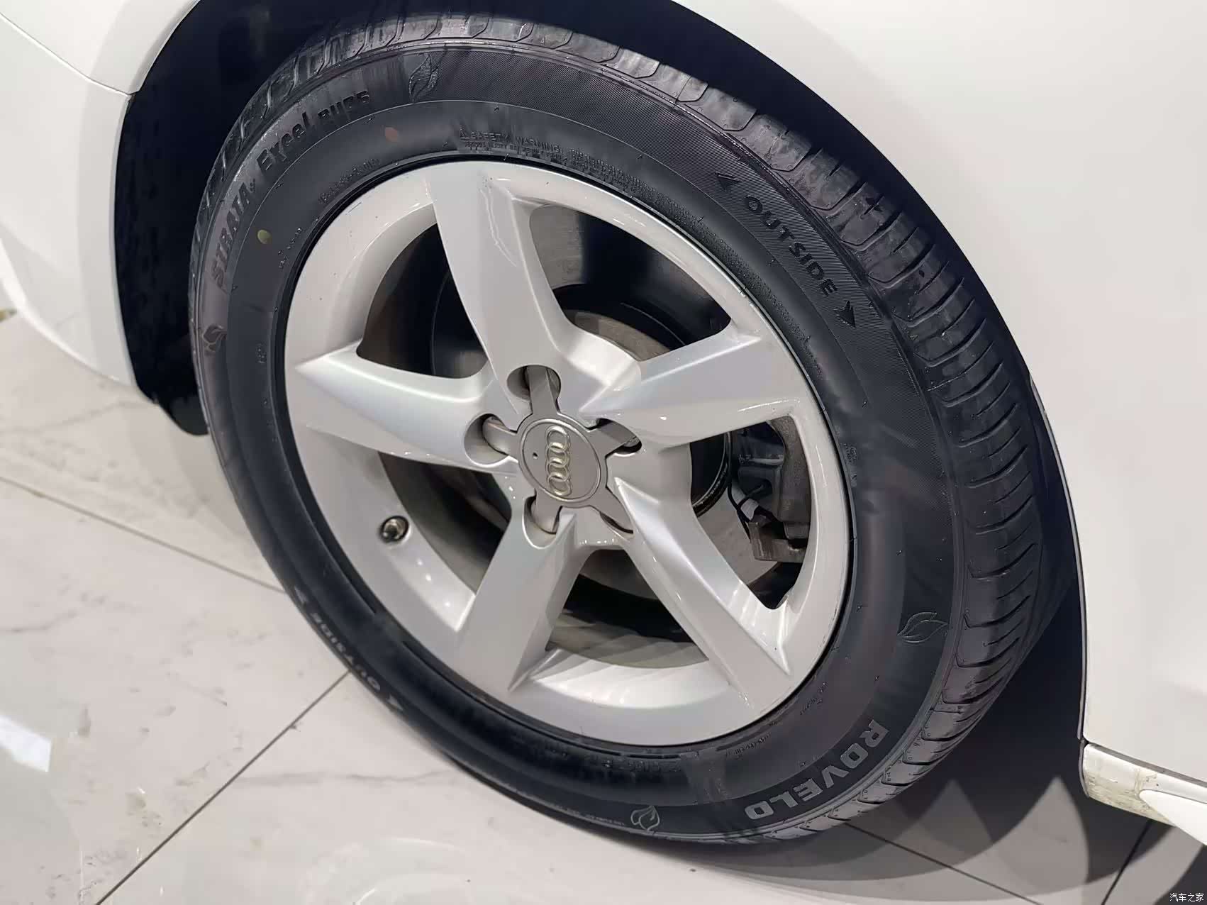 Audi A4L, 2015 9