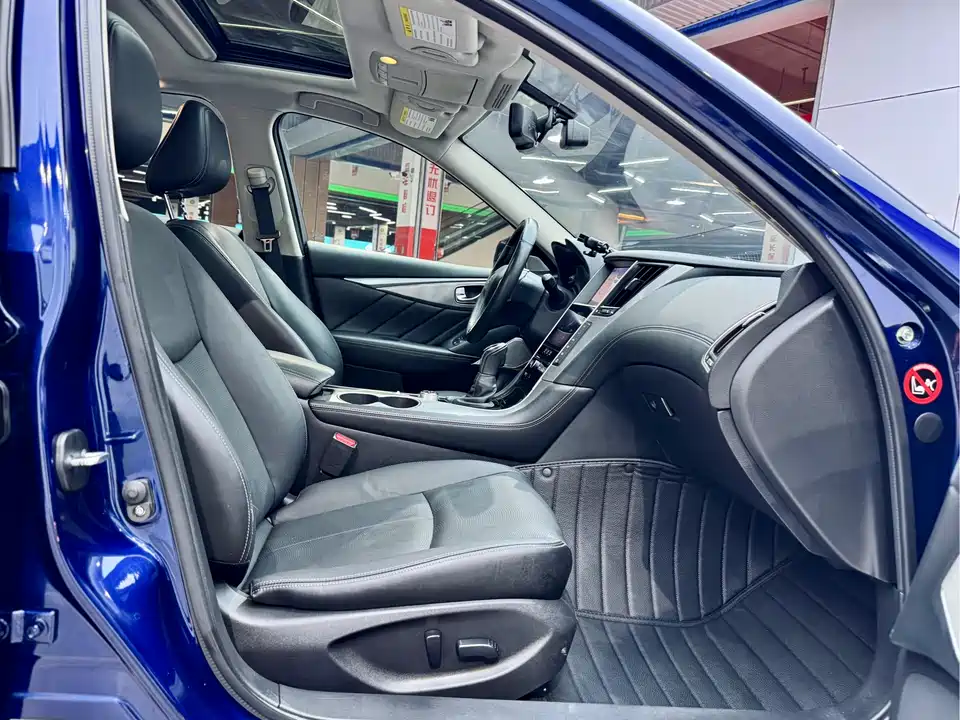 Infiniti Q50L Infiniti Q50L