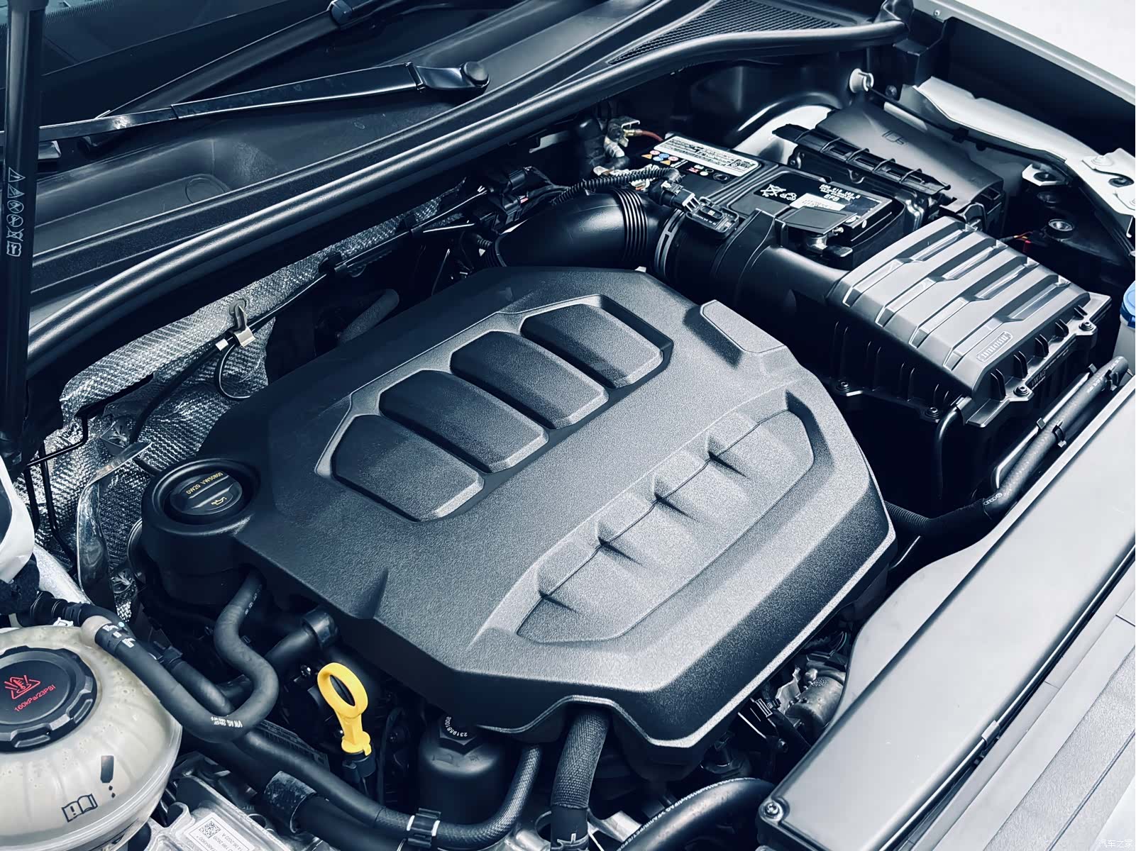 Audi Q3, 2024 21