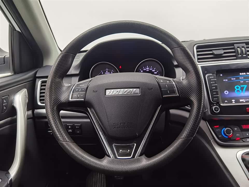 Haval M6
