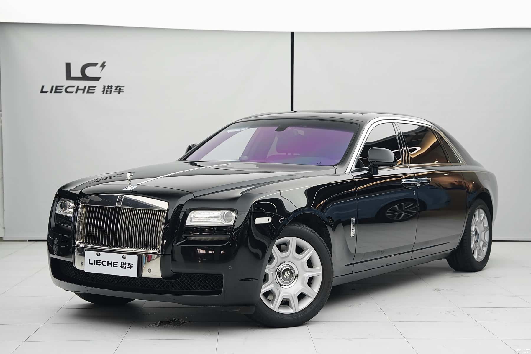 Rolls-Royce Ghost, 2015 1