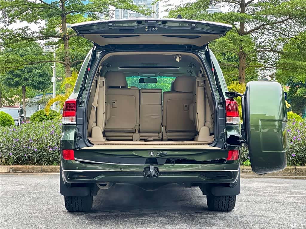 Toyota Land Cruiser, 2012 25