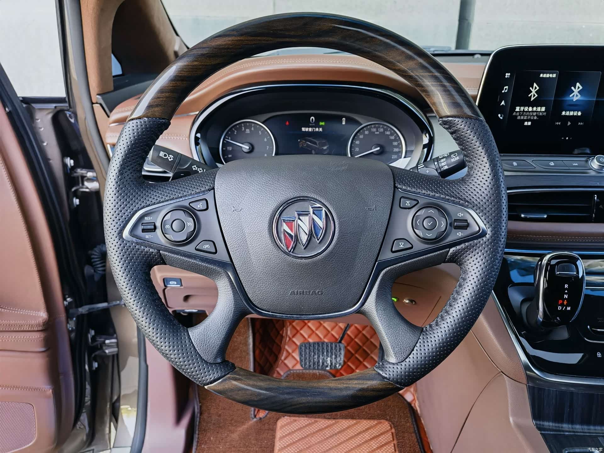 Buick GL8, 2023 12