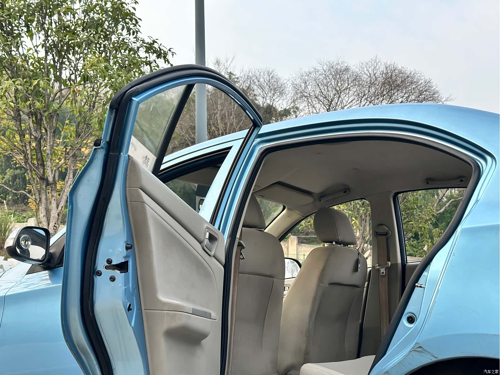 Changan V3, 2014 16