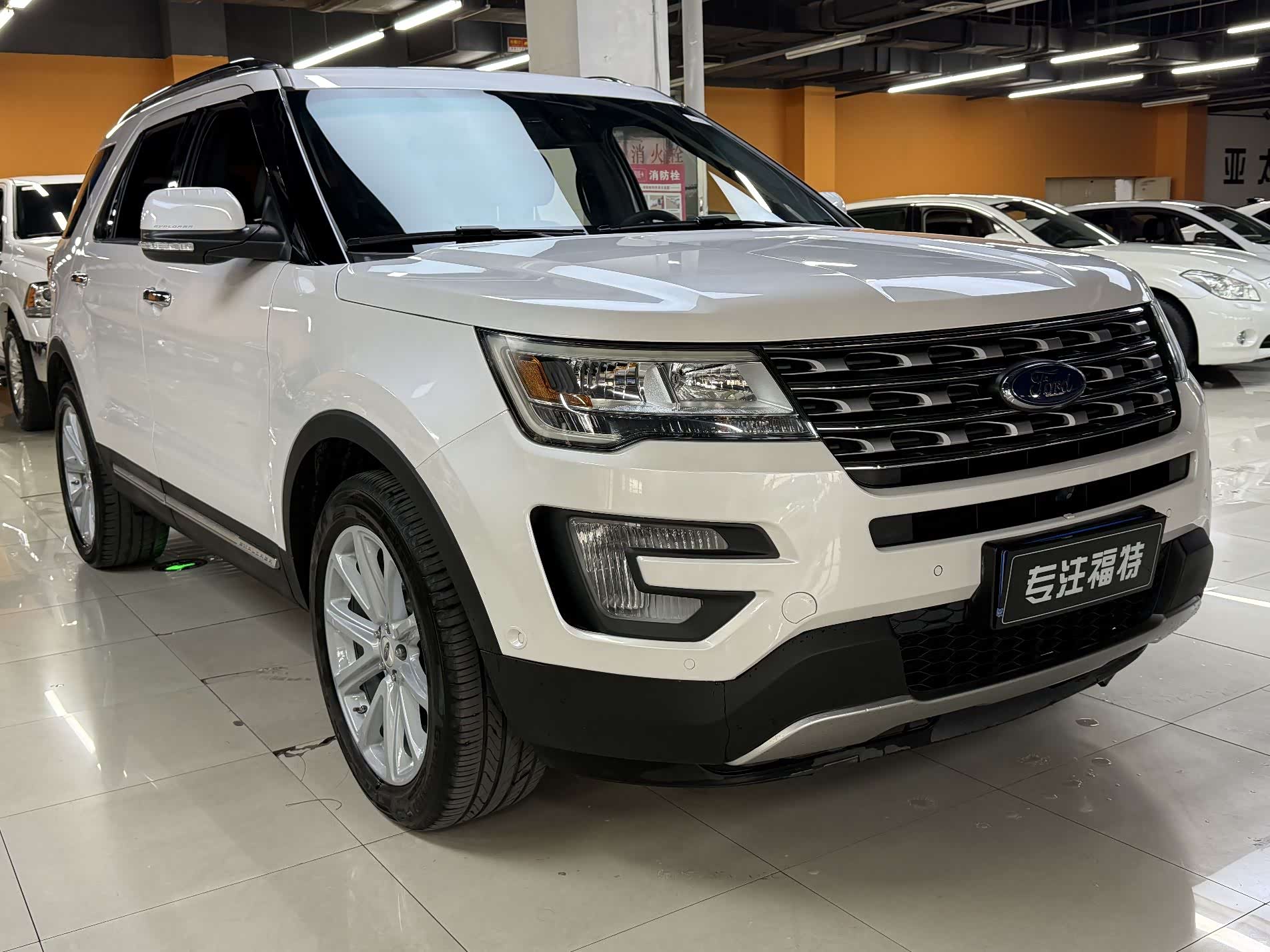 Ford Explorer, 2018 3