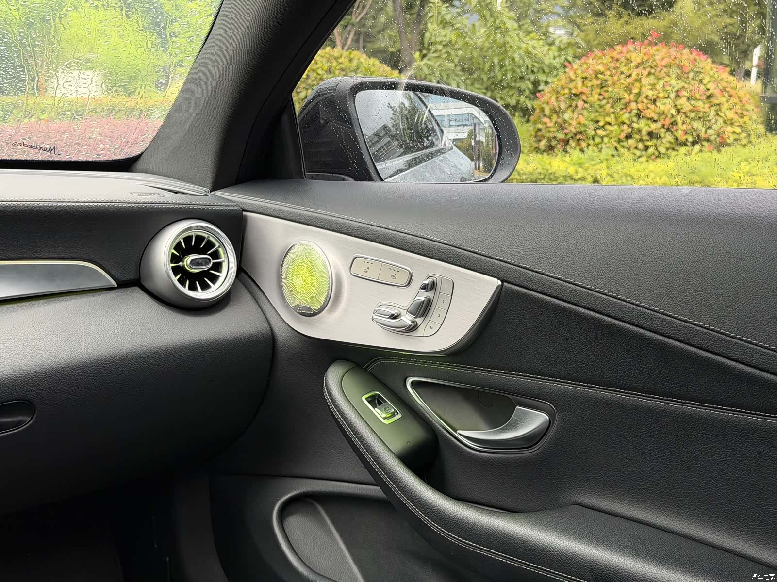 Mercedes-Benz C-Class, 2019 12