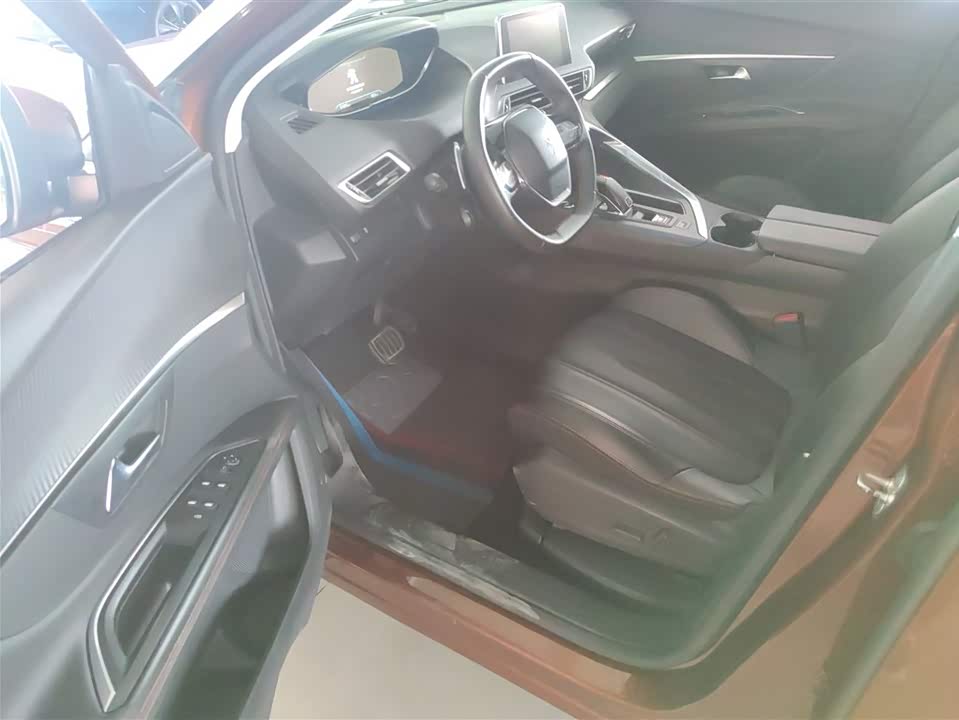 Peugeot 4008