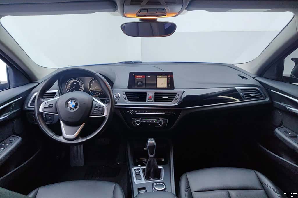 BMW 1 Series, 2019 12