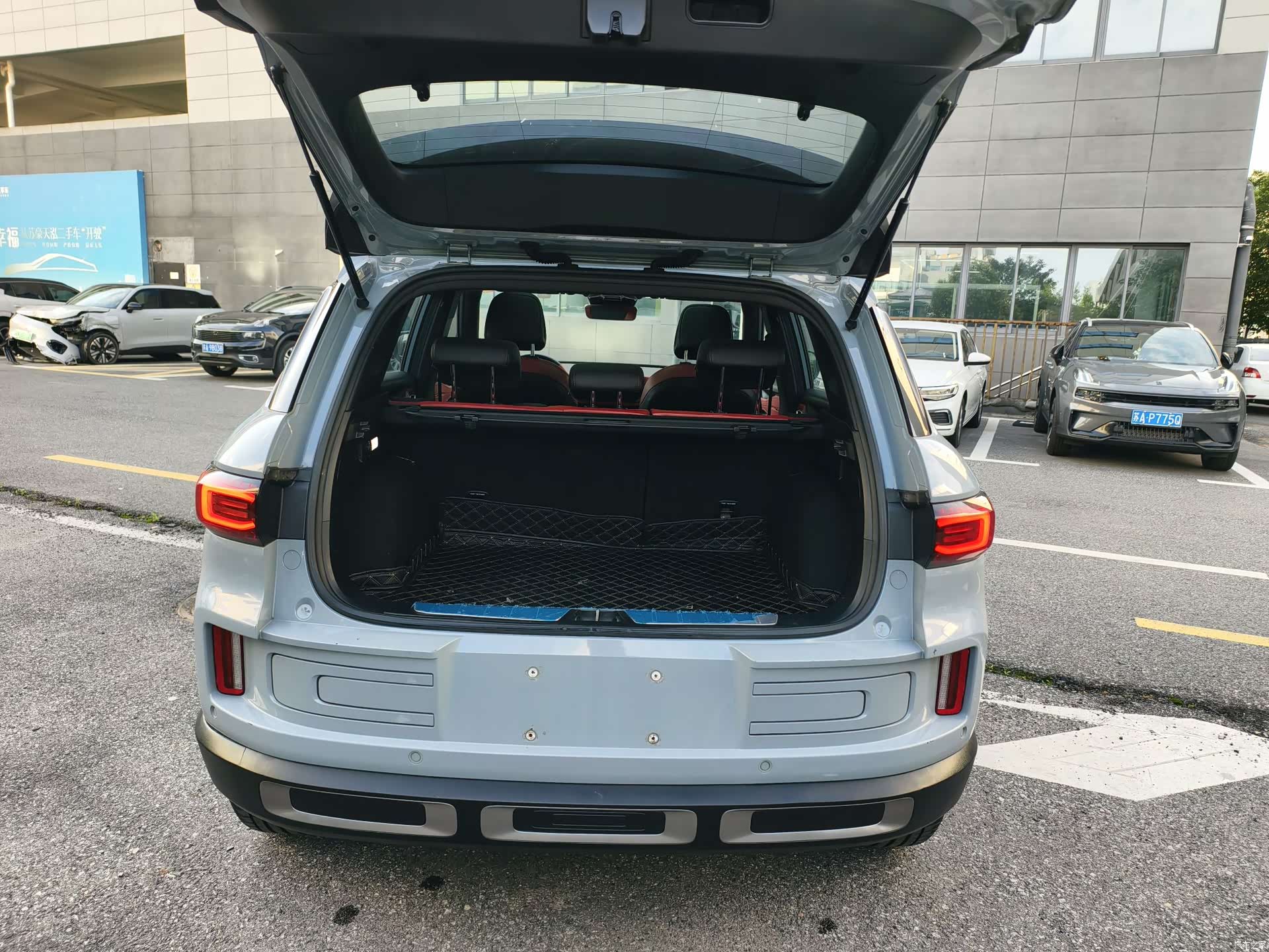 Geely Icon, 2020 13