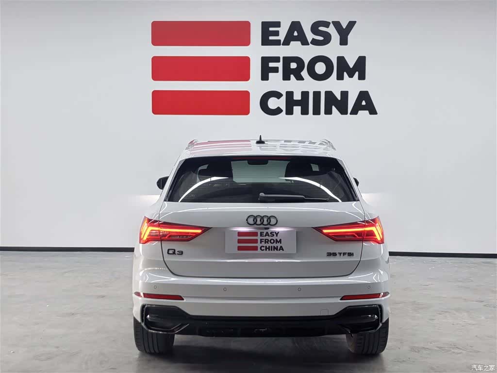 Audi Q3, 2022 все фото