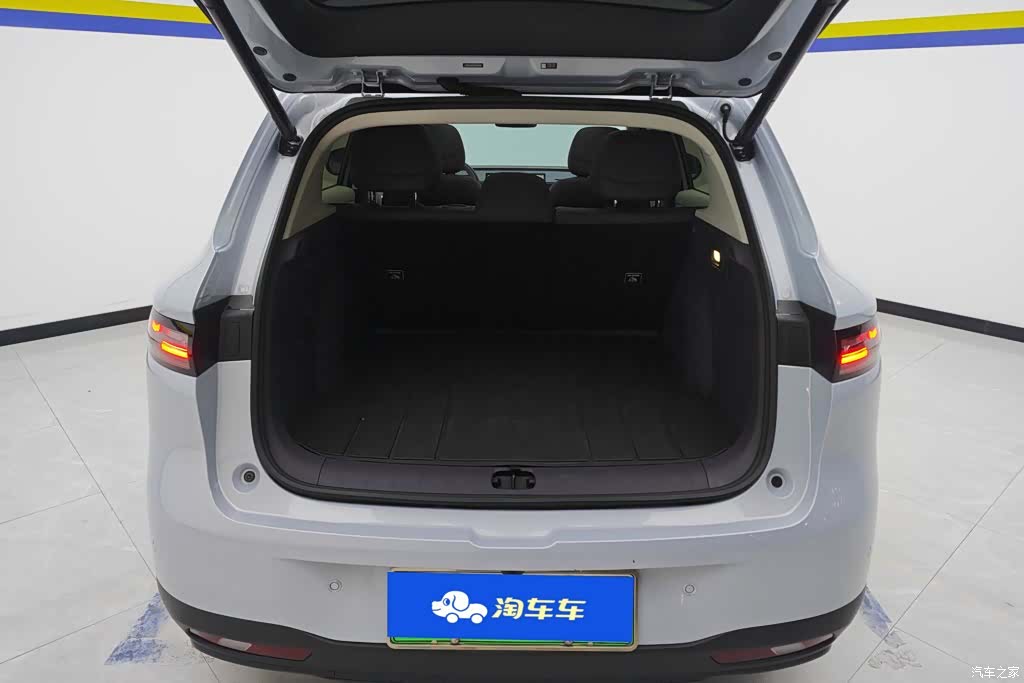 Leapmotor B10, 2025 4