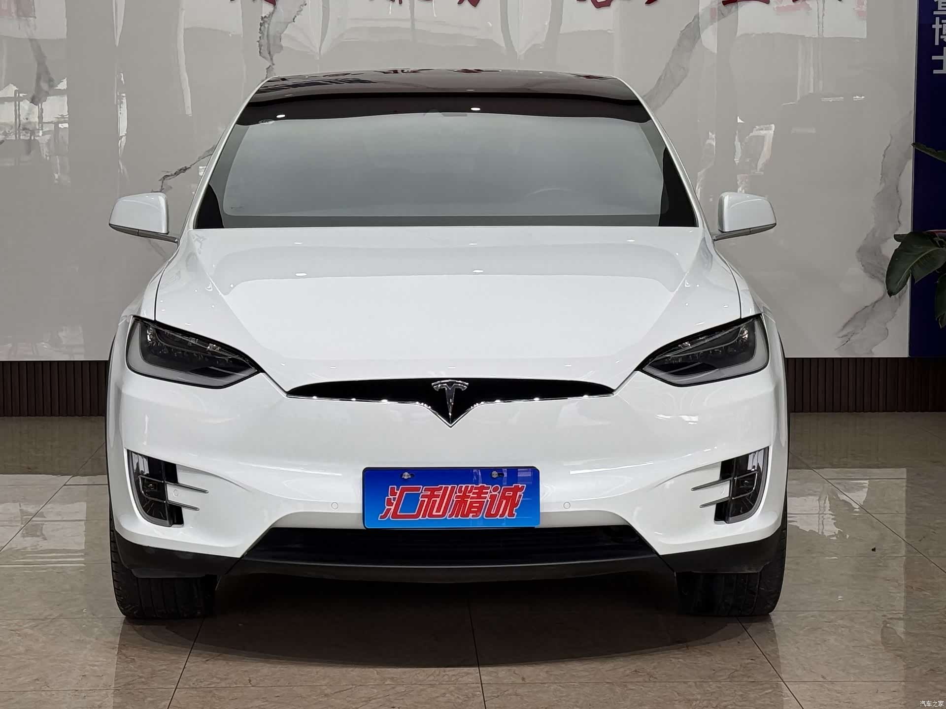 Tesla Model X, 2016 2