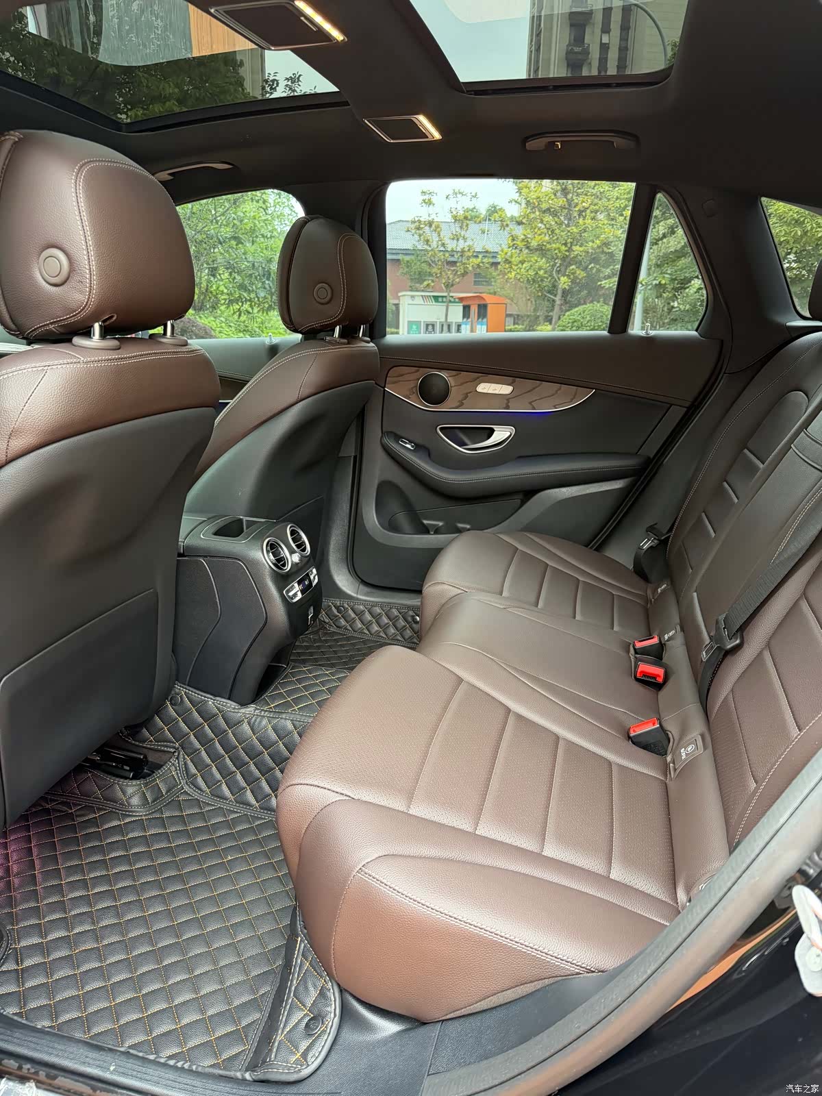 Mercedes-Benz GLC, 2022 15