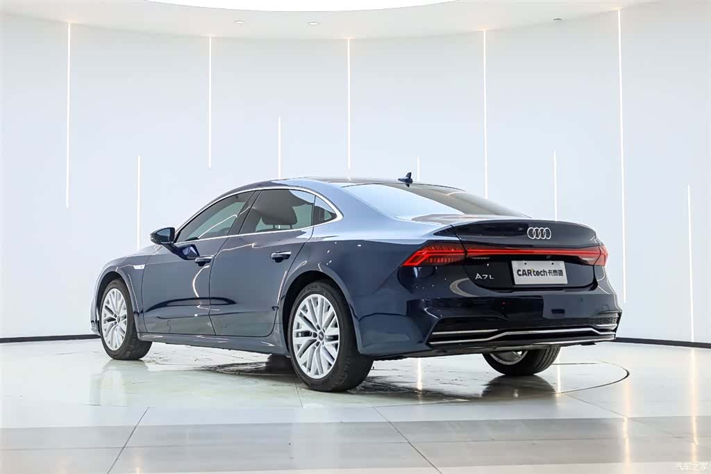 Audi A7L, 2024 7