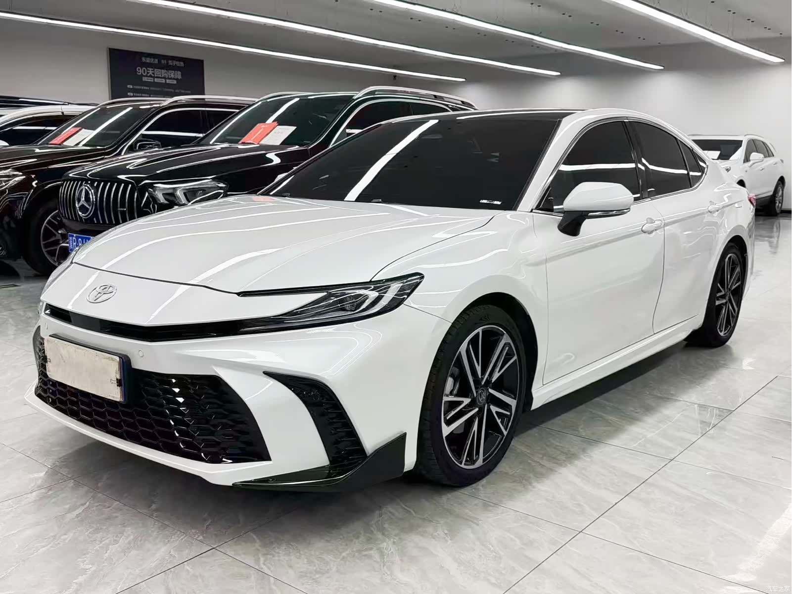Toyota Camry, 2024 1