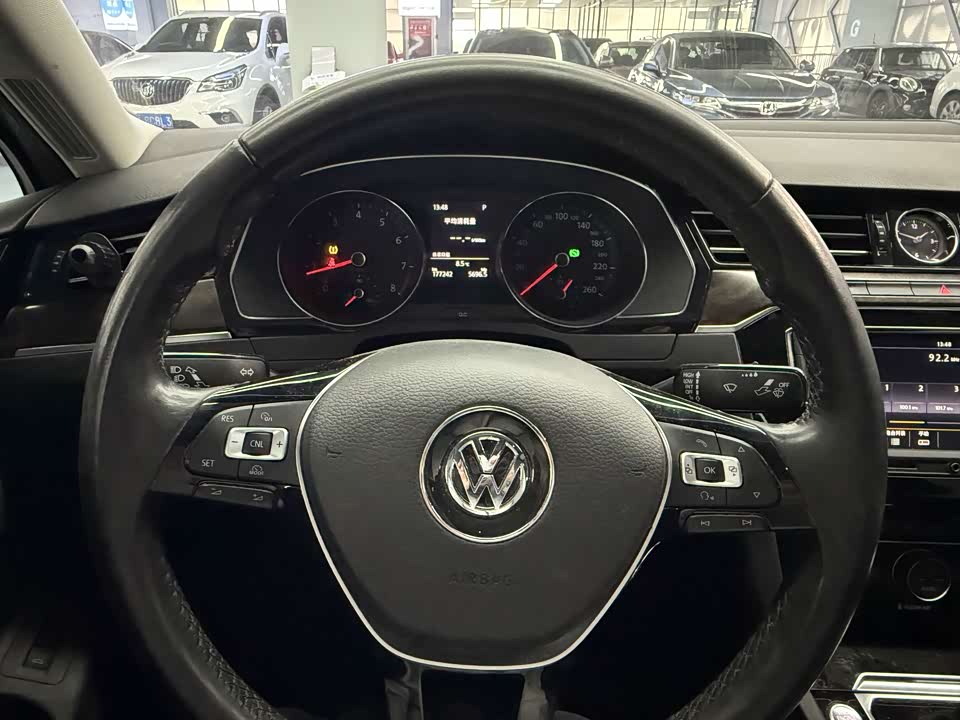 Volkswagen Magotan