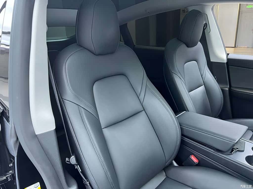 Tesla Model Y, 2021 21
