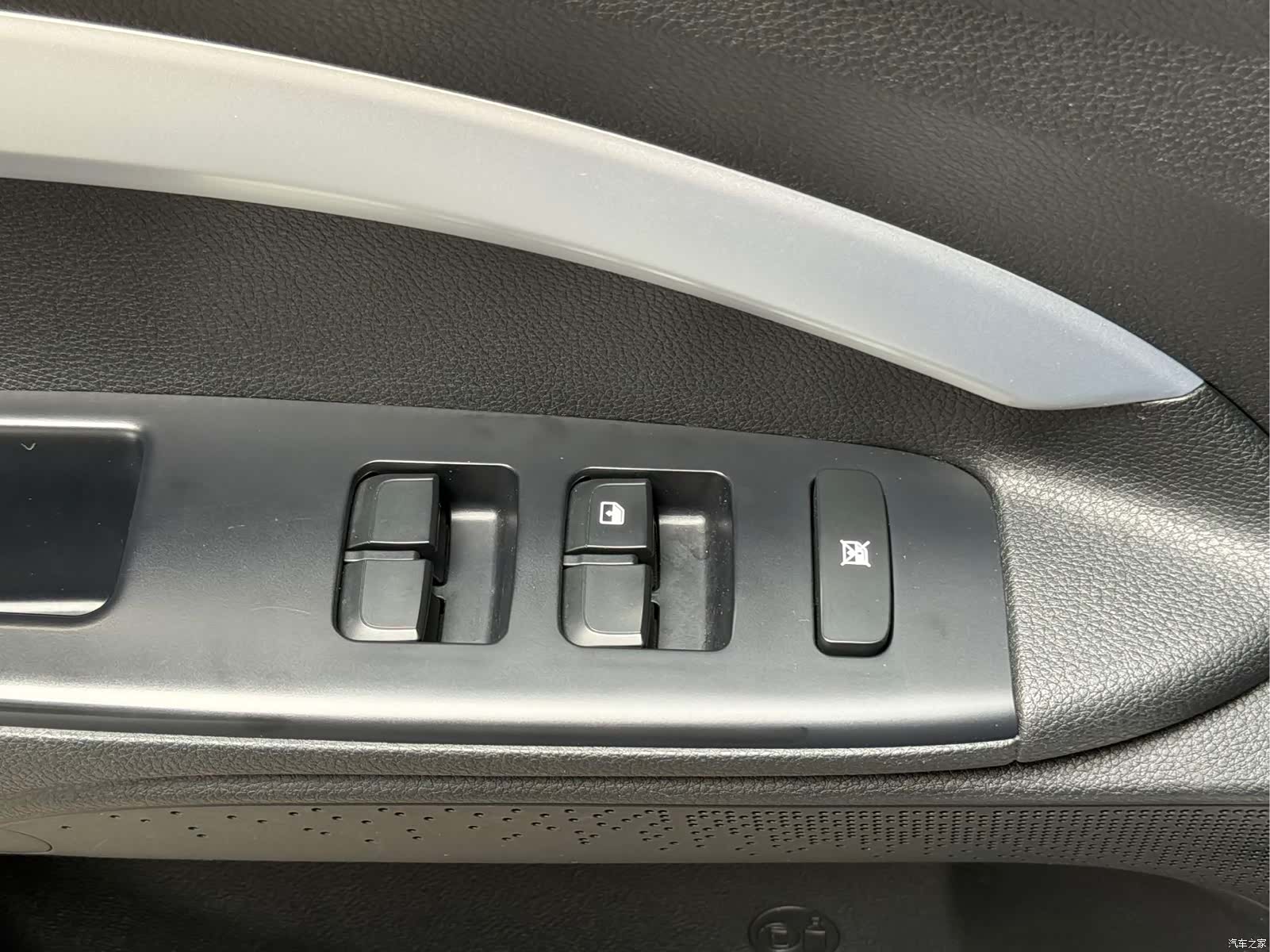 Kia KX1, 2022 17