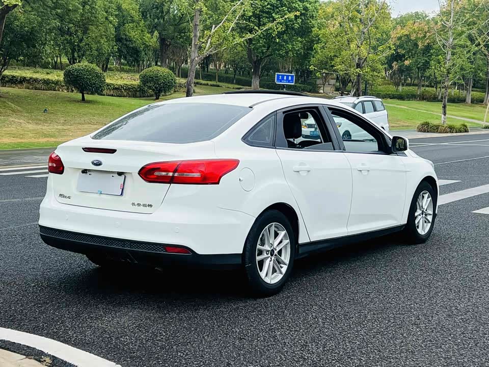 Ford Fox