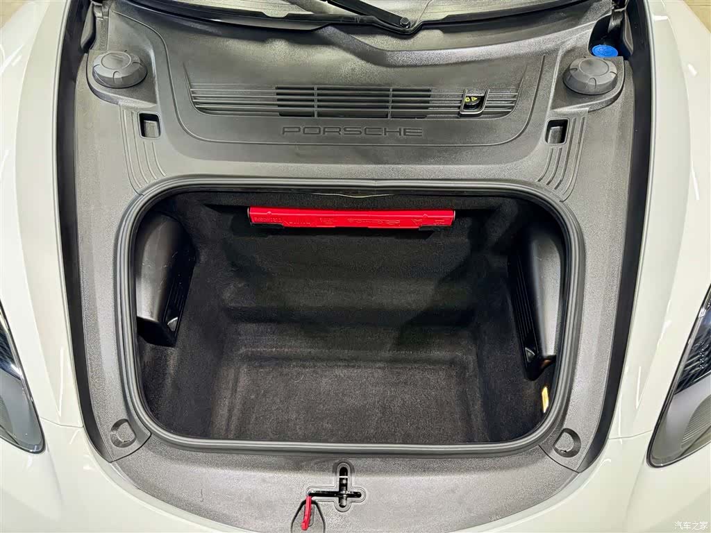 Porsche Cayman, 2021 8