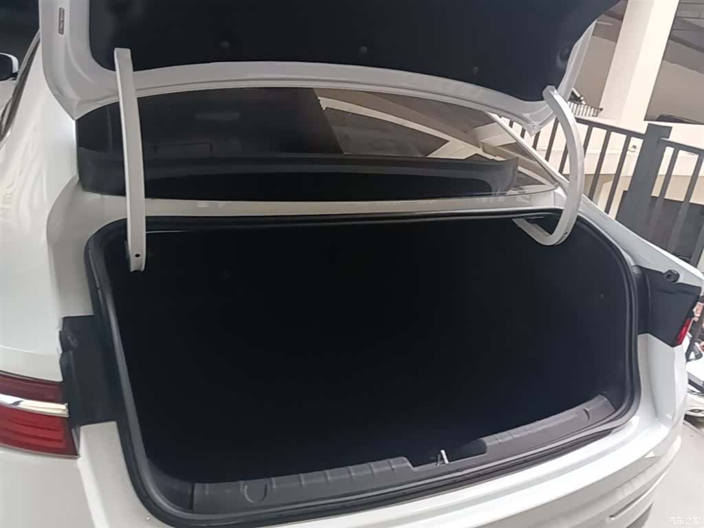 Geely Preface, 2023 19